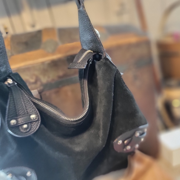 Furla Black Leather Shoulder Bag - Picture 1 of 6